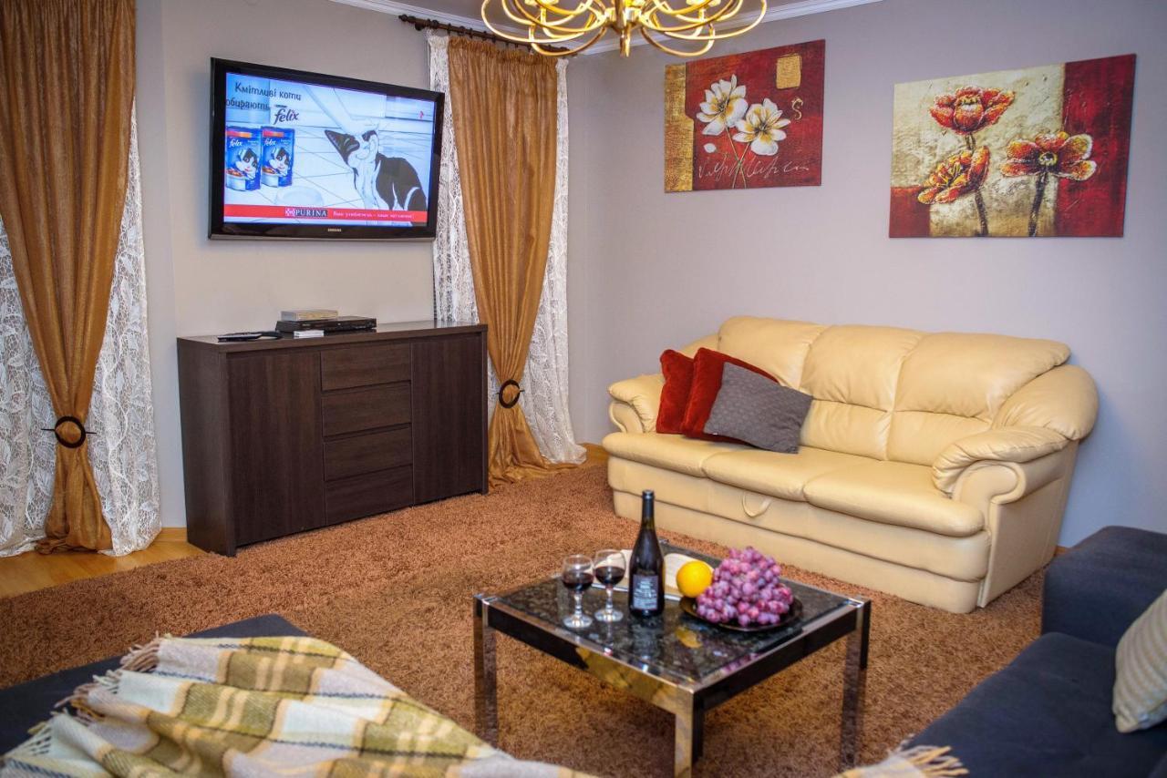 Ornava Boutique Apartments Ternopil Exterior photo